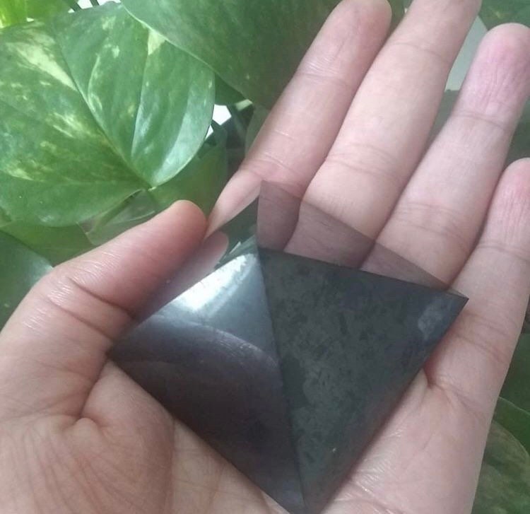 Shungite Crystal-Shungite Pyramid-Shungite Stone