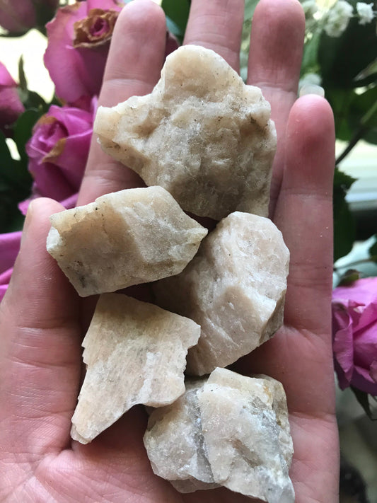 Peach Moonstone-Raw Peach Moonstone-Peach Moonstone Crystal